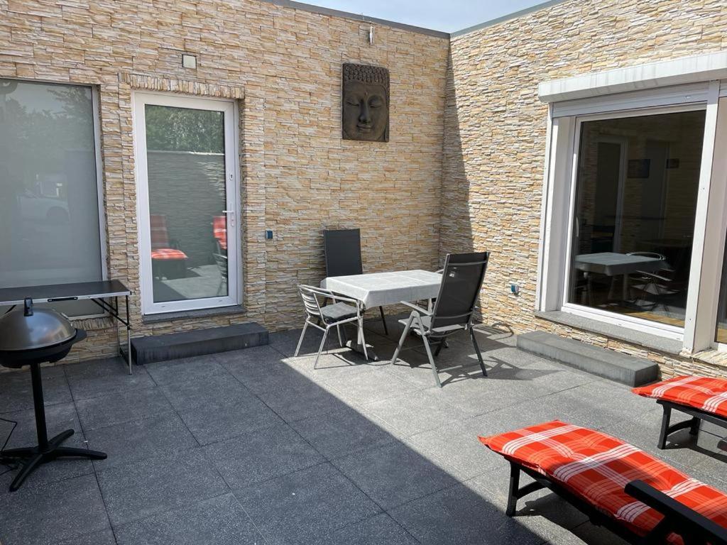 Bungalow Mit Terrasse Ratisbona Exterior foto